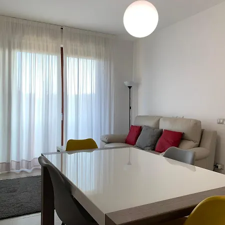 Trilocale In Zona Bocconi/navigli Milán