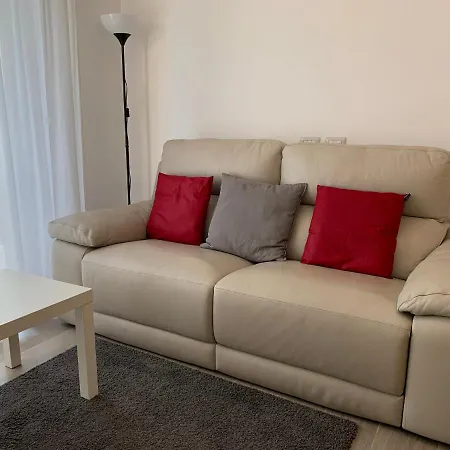 Apartamento Trilocale In Zona Bocconi/navigli
